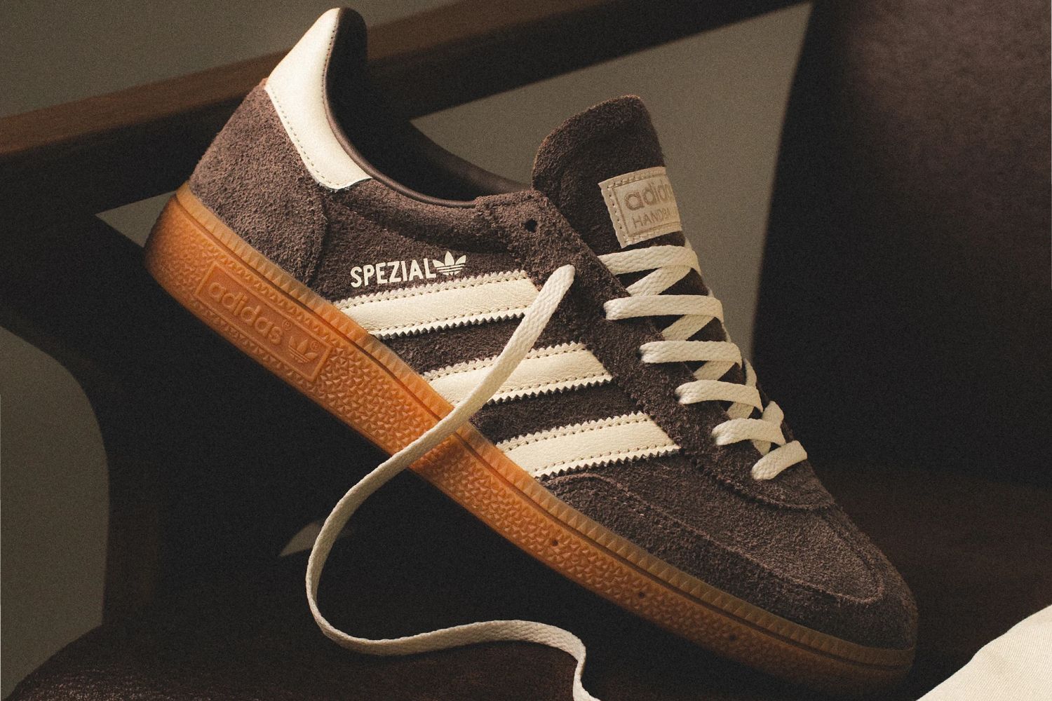 Don't Sleep: adidas Handball Spezial WMNS 'Earth Strata