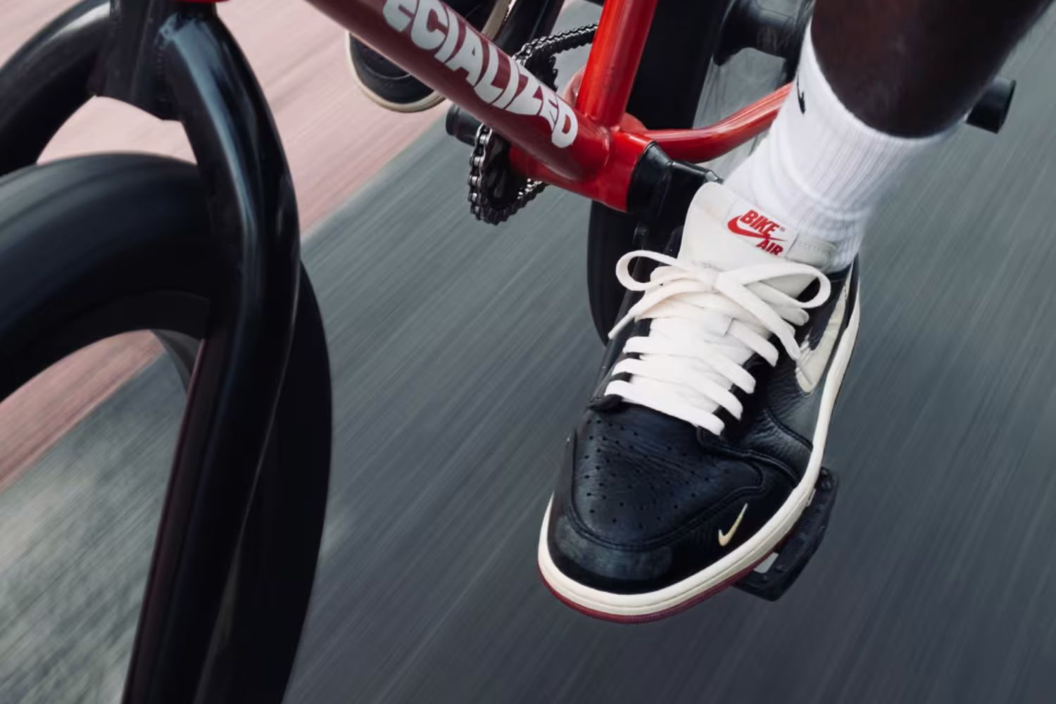 【US10】Jordan 1 Low Nigel Sylvester Bike Nigel Sylvester x Jordan 1 Low 'Better With Time' raffle is now