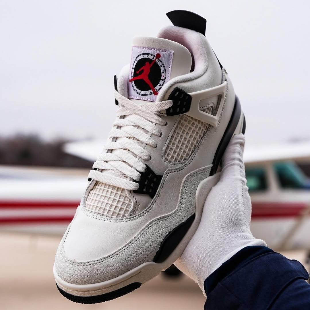 Air Jordan 4 ‘Flight Club' IM4002-100