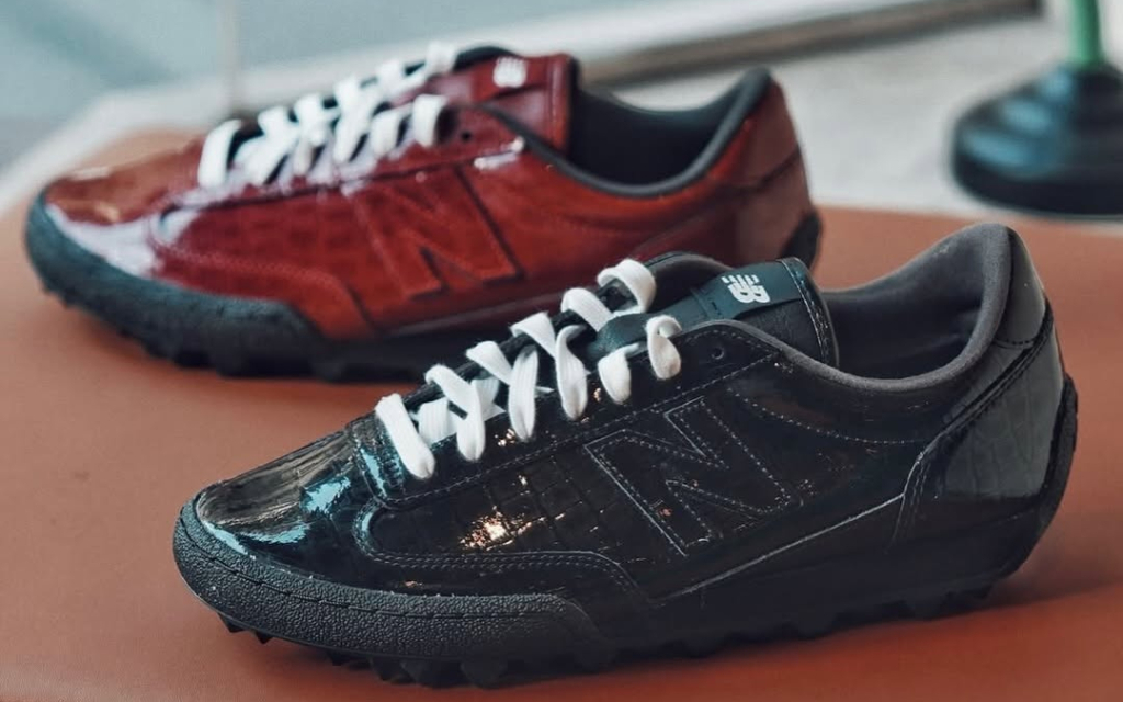New Balance Gator Run Black (UGTR2SV) / Shadow Red (UGTR17G)